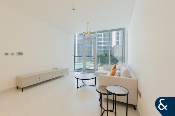 Lagoon View | Furnished | Vacant Jan 26